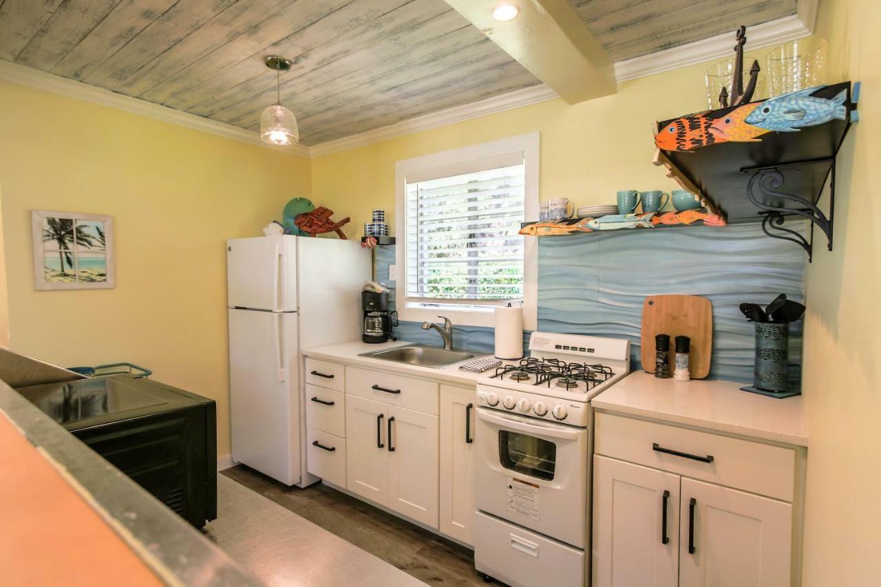 Island View Cottages Sebastian Exterior foto