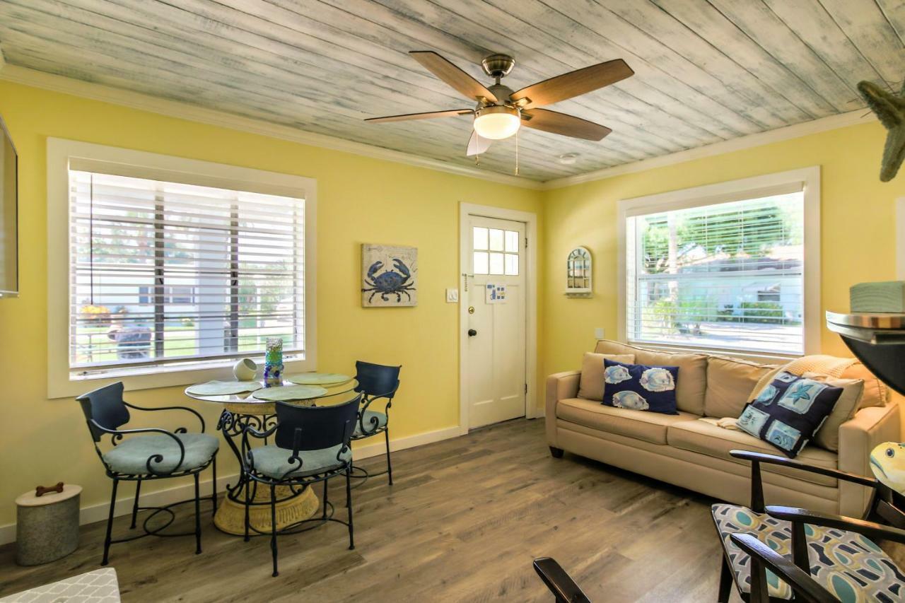 Island View Cottages Sebastian Exterior foto